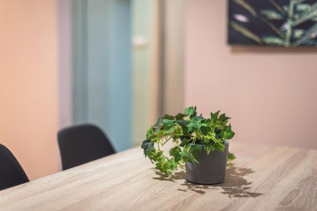 Rest Sleep Repeat By Museum-2 Apartment Athens Ngoại thất bức ảnh