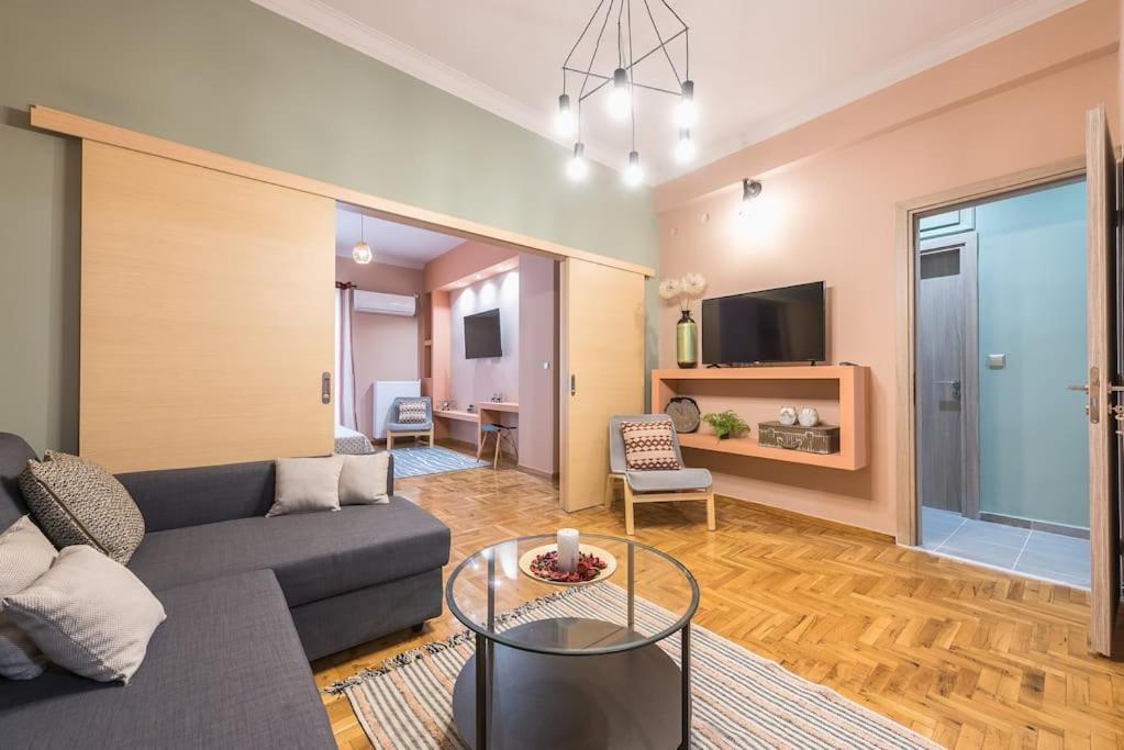 Rest Sleep Repeat By Museum-2 Apartment Athens Ngoại thất bức ảnh