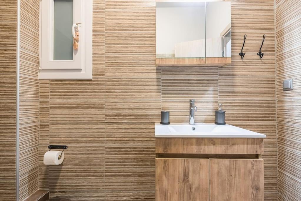 Rest Sleep Repeat By Museum-2 Apartment Athens Ngoại thất bức ảnh